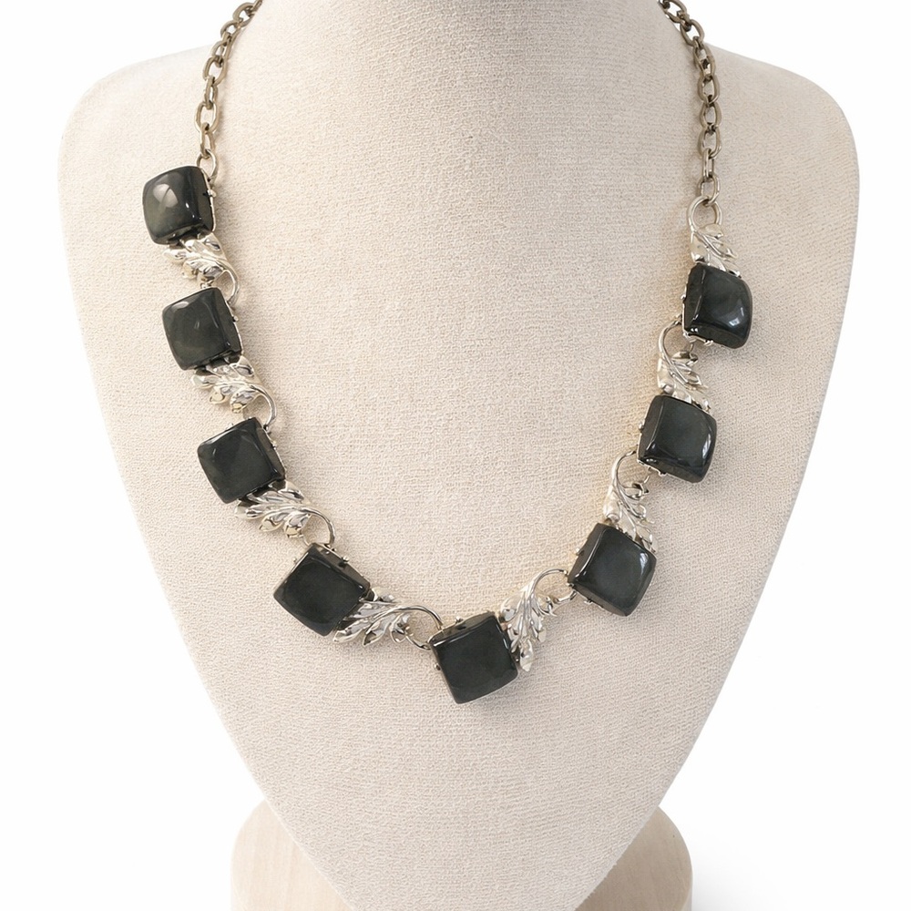 Vintage Gray Lucite & Silver Tone Leaf Link Necklace